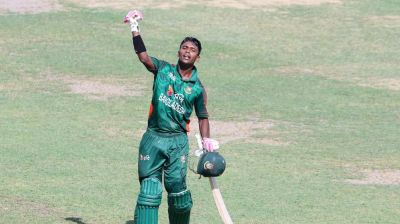 তামিমের সেঞ্চুরিতে লড়াকু পুঁজি বাংলাদেশের