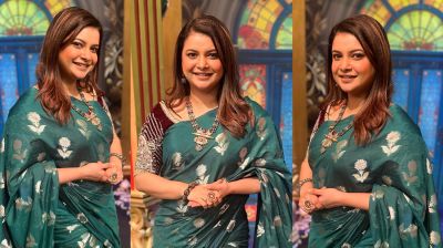 শাড়িতে নজর কাড়লেন শবনম ফারিয়া