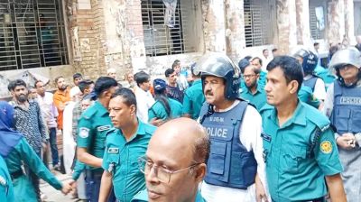 আমাকে হাতকড়া পরাবেন না: শাহজাহান খান