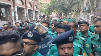 আদালতে যে দাবি করলেন ব্যারিস্টার সুমনের আইনজীবী