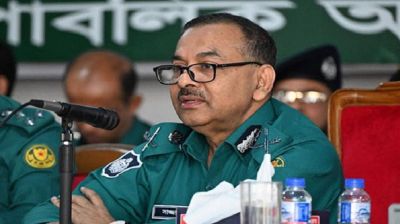 পুলিশের ভাবমূর্তি অনন্য উচ্চতায় নিয়ে যেতে হবে: ডিএমপি কমিশনার