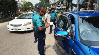 রাজধানীতে ট্রাফিক আইন লঙ্ঘনে প্রায় কোটি টাকা জরিমানা