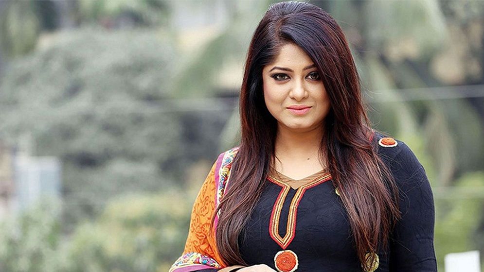 মৌসুমীর আজ জন্মদিন