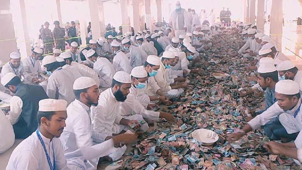 এবার পাগলা মসজিদের দানবাক্সে মিললো রেকর্ড টাকা