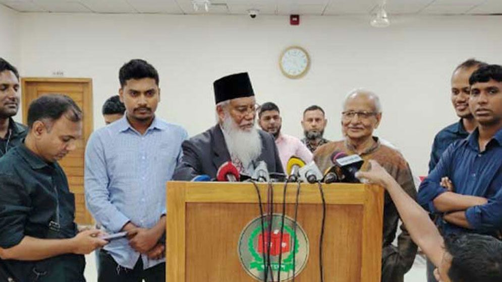 মনোনয়ন বাণিজ্যে এমপিদের চরিত্র নষ্ট হচ্ছে : সাবেক সিইসি রউফ