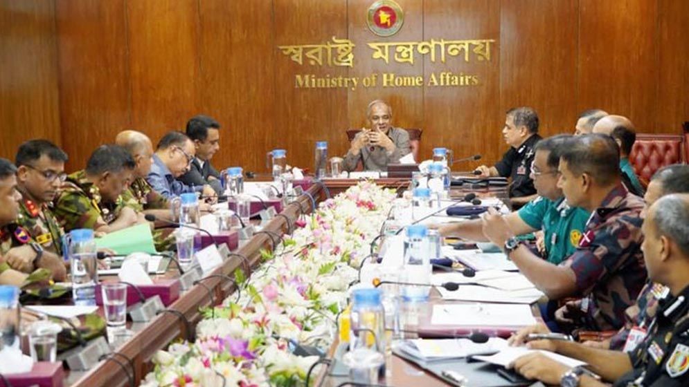অপরাধী যতই প্রতাপশালী হোক ছাড় দেয়া হবে না : স্বরাষ্ট্র উপদেষ্টা