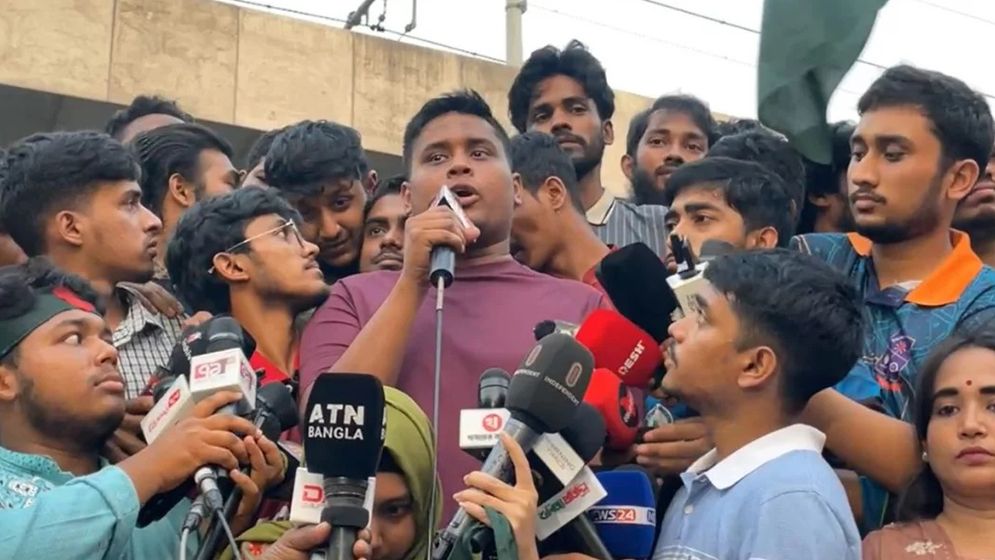 উপদেষ্টা নিয়োগ নিয়ে বিস্ফোরক মন্তব্য সমন্বয়ক হাসনাতের