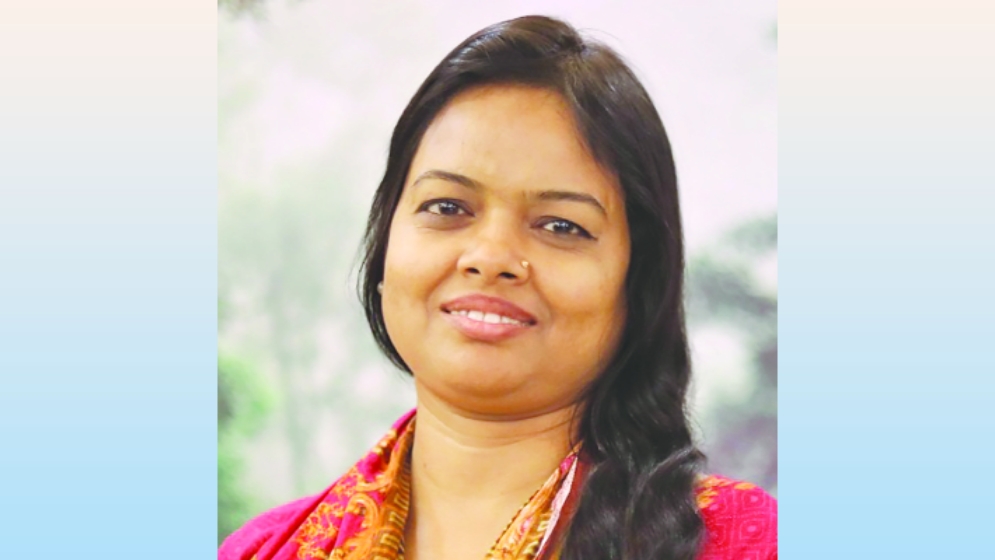 বছরজুড়ে টালমাটাল অর্থনীতি দ্রব্যমূল্যের ঊর্ধ্বগতিতে নাভিশ্বাস