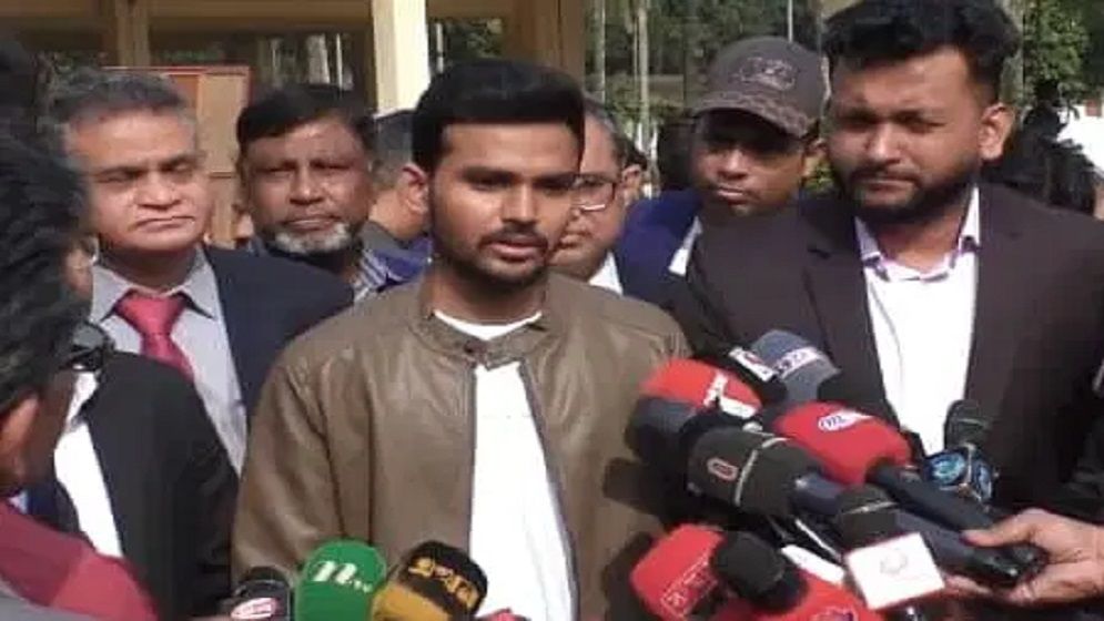 ভারতের সঙ্গে নতজানু পররাষ্ট্রনীতি থেকে বেরিয়ে এসেছে অন্তর্বর্তী সরকার: উপদেষ্টা আসিফ