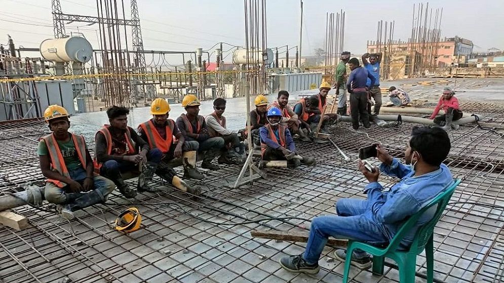 ২ কোটি মানুষের জীবিকায় টান