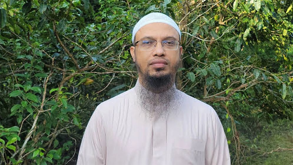 ‘থার্টি ফার্স্ট নাইট’ নিয়ে শায়খ আহমাদুল্লাহর পোস্ট