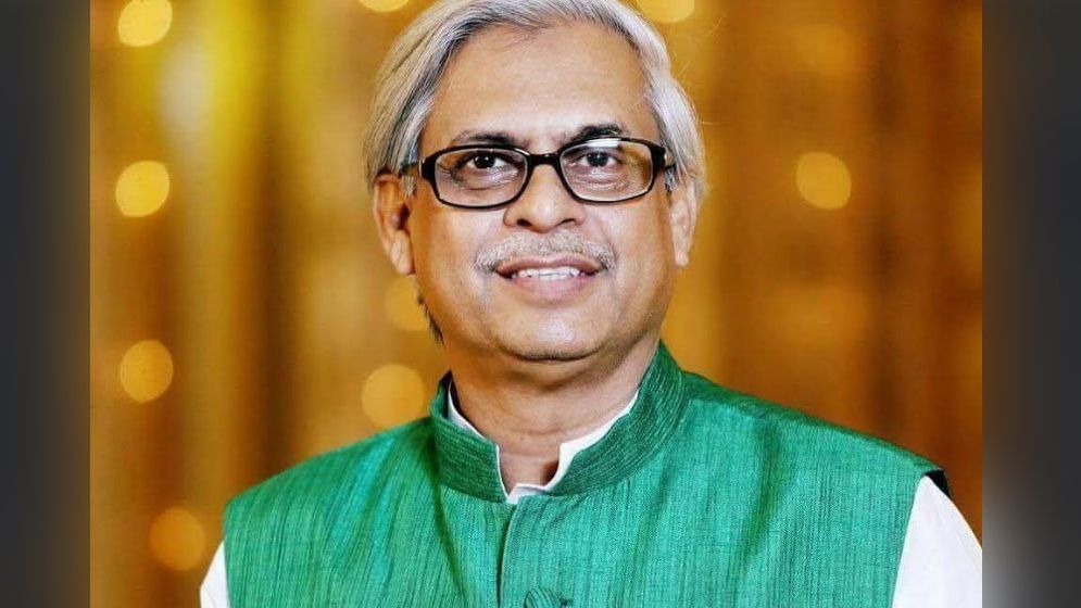 আ.লীগের সাবেক কেন্দ্রীয় নেতাকে কুপিয়ে জখম