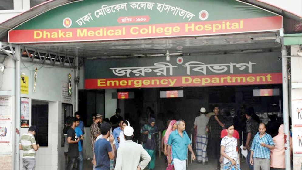 সোনালী ব্যাংকের নারী কর্মকর্তার ঝুলন্ত মরদেহ উদ্ধার