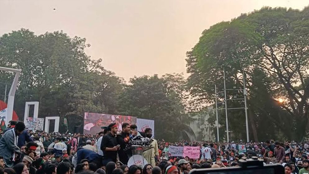 ইউনূস সরকারকে সাবধান করলেন সমন্বয়ক মাহিন সরকার