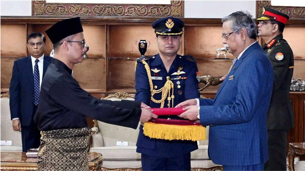 মালয়েশিয়ার বিনিয়োগ চাইলেন রাষ্ট্রপতি