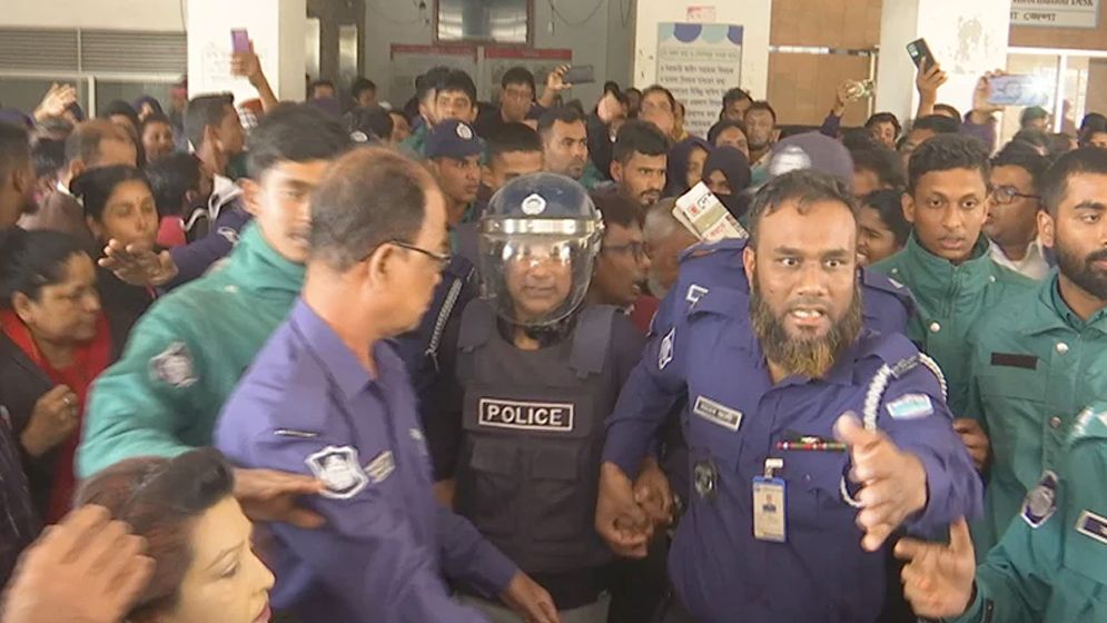 কারাগারে সালাম মুর্শেদী, জামিন নামঞ্জুর
