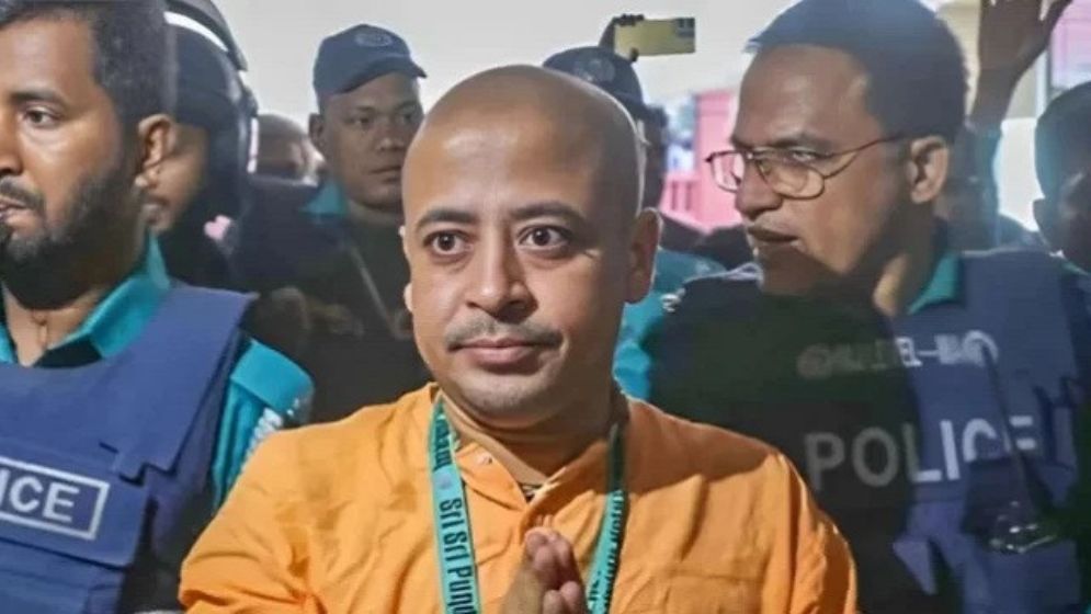 ২ জানুয়ারিতেই চিন্ময়ের জামিন শুনানি