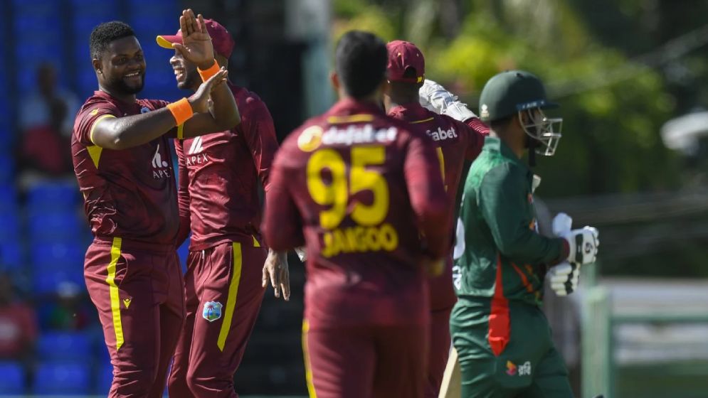 ওয়েস্ট ইন্ডিজকে বড় টার্গেট দিলো টাইগাররা