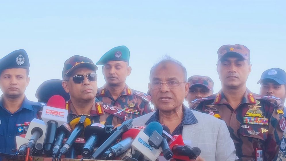 সীমান্ত পরিস্থিতিতে মিয়ানমার সরকার-আরাকান আর্মির সঙ্গে বাংলাদেশের যোগাযোগ রয়েছে