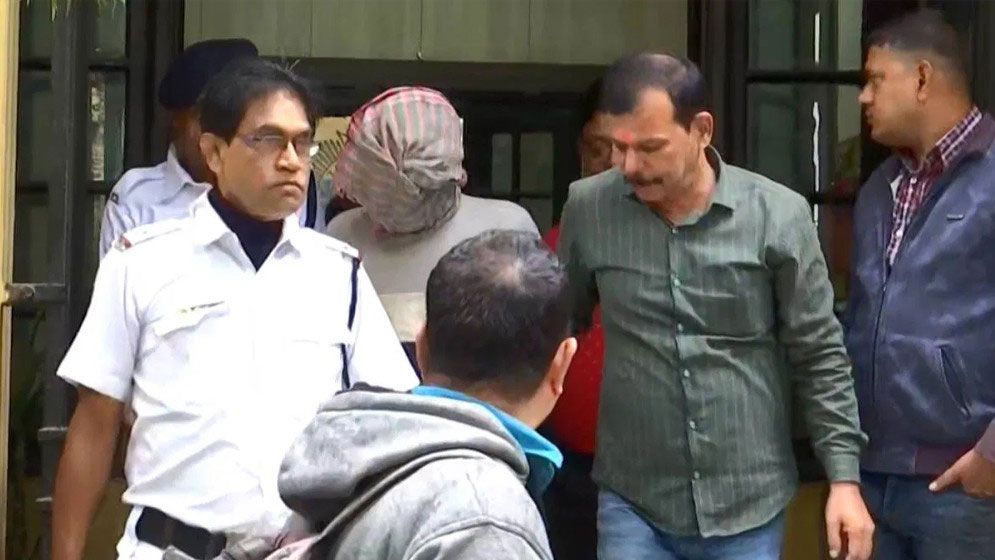 কলকাতায় হোটেল থেকে বাংলাদেশি গ্রেপ্তার 