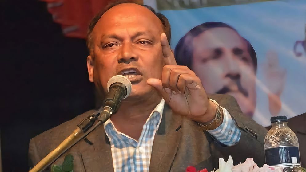 সাবেক উপজেলা চেয়ারম্যান গ্রেপ্তার