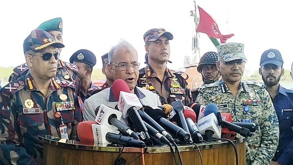 সীমান্তের যেকোনো পরিস্থিতি মোকাবিলায় আমরা প্রস্তুত: স্বরাষ্ট্র উপদেষ্টা