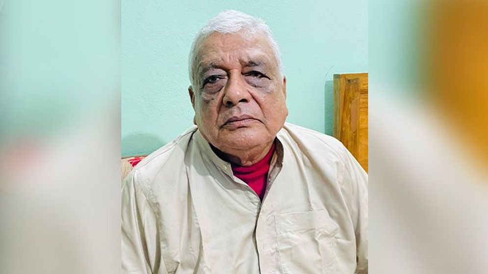 সেই বীর মুক্তিযোদ্ধাকে টুকরো টুকরো করার হুমকি 