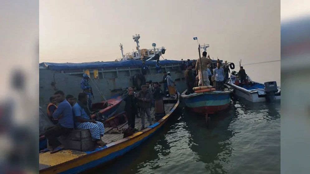 জাহাজে হত্যাকাণ্ড ও মরদেহ উদ্ধারের ঘটনায় মামলা