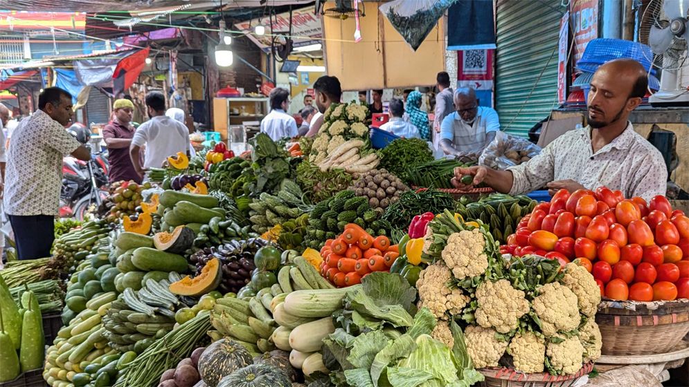 সবচেয়ে কম দাম মুলার, সর্বোচ্চ টমেটো