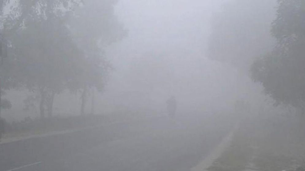 মধ্যরাত থেকে ঘন কুয়াশার আভাস