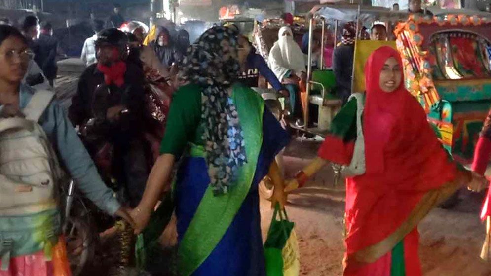 নিষিদ্ধ ছাত্রলীগের ঝটিকা মিছিল