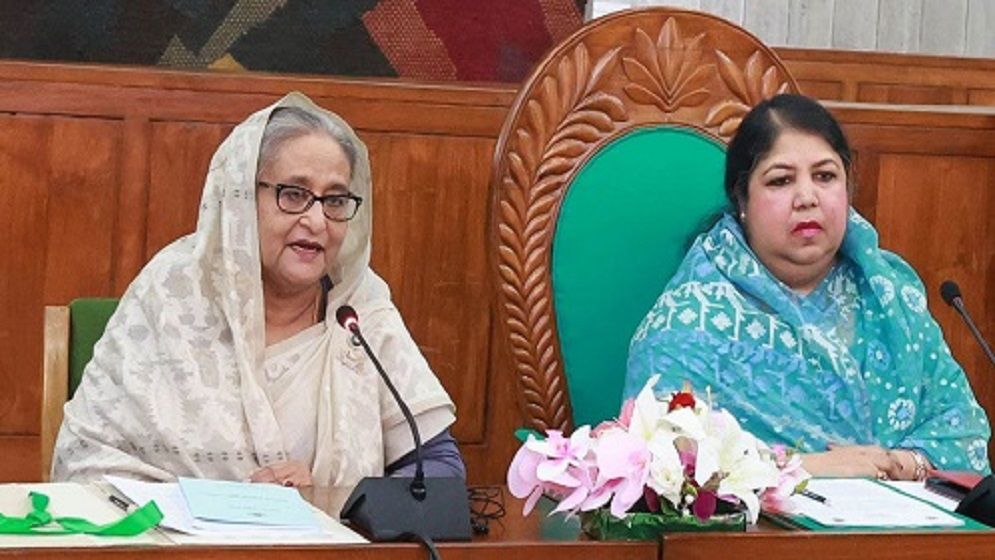 ৪ আগস্ট গণভবনে গিয়ে প্রধানমন্ত্রীকে যে পরামর্শ দিয়েছিলেন স্পিকার