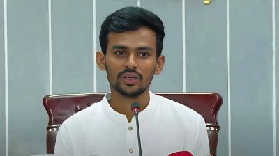ভারতকে যে পরামর্শ দিলেন উপদেষ্টা আসিফ মাহমুদ