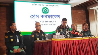 ৭৩ জঙ্গিসহ ৭০০ বন্দি এখনো পলাতক