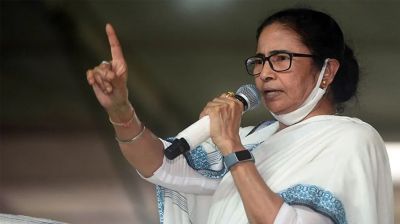 বাংলাদেশ সীমান্তে আগুন জ্বললে রক্ষা নেই বিহার-ওড়িশার, সতর্ক করলেন মমতা