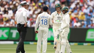 এগিয়ে যাওয়ার লড়াই আজ