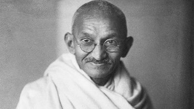 পাকিস্তানের জাতির জনক মহাত্মা গান্ধী, বিতর্কিত মন্তব্য করলেন ভারতীয় সংগীতশিল্পী  