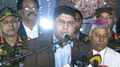 বড়দিন উপলক্ষে চার্চে সেনাপ্রধান, দিলেন যে বার্তা