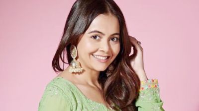 পুত্রসন্তানের মা হলেন অভিনেত্রী দেবলীনা