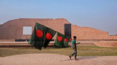 সূর্য সন্তানদের শ্রদ্ধা জানাতে প্রস্তুত বুদ্ধিজীবী স্মৃতিসৌধ