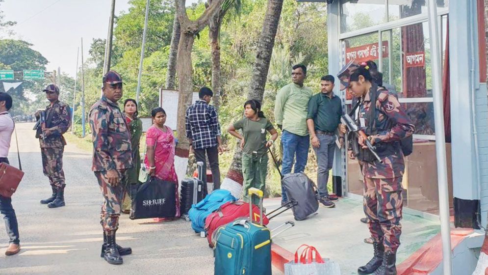 ত্রিপুরায় ‘জয় শ্রীরাম’ বলে বাংলাদেশিদের ওপর হামলা-মারধর