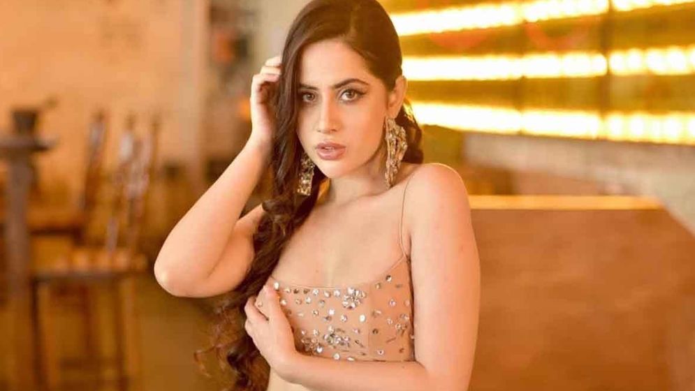 উরফিকে নগ্ন হওয়ার প্রস্তাব, যা বললেন অভিনেত্রী 