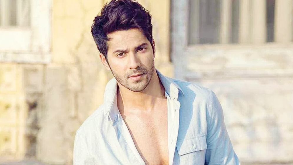 কন্যা জন্মের পর থেকে অপরাধবোধে ভুগছেন বরুণ ধাওয়ান 
