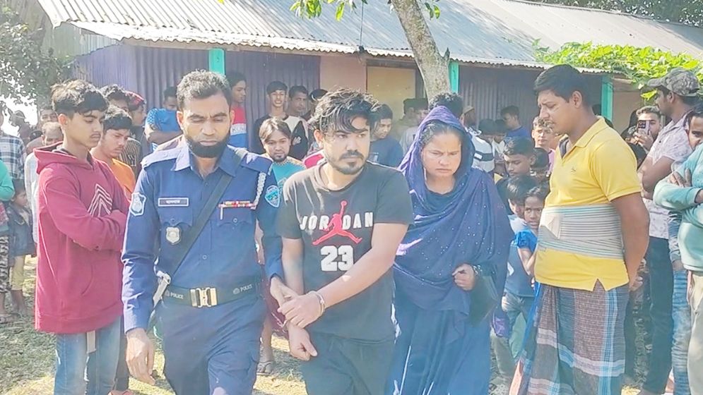 তরুণীকে পুড়িয়ে হত্যা করলো যুবলীগ নেতার ছেলে