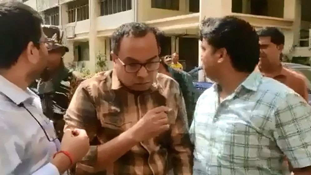 যেসব শর্তে জামিন পেলেন পি কে হালদার