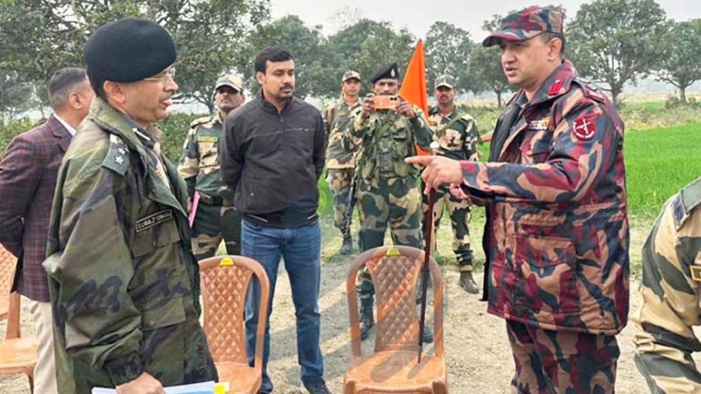সীমান্তে বেড়া নির্মাণ বন্ধ রাখার সিদ্ধান্ত নিলো বিএসএফ
