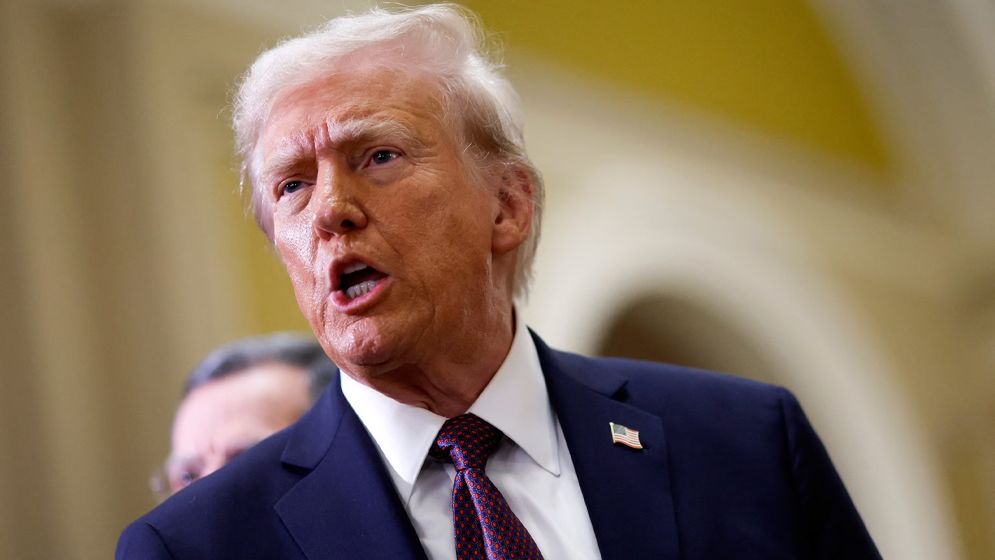 জেল ও জরিমানা থেকে রেহাই পেলেন ট্রাম্প