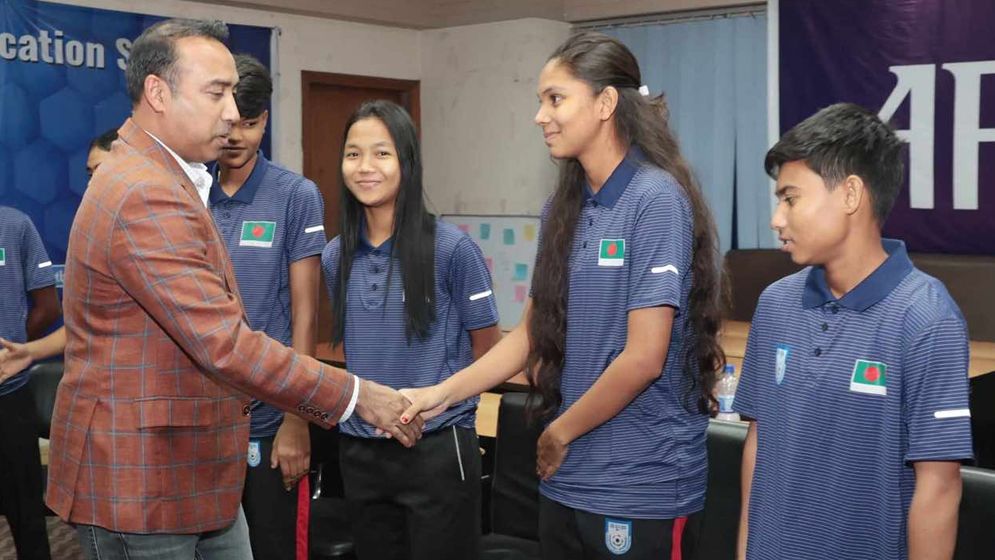 ফুটবলারদের বিদ্রোহ, খতিয়ে দেখতে কমিটি গঠন