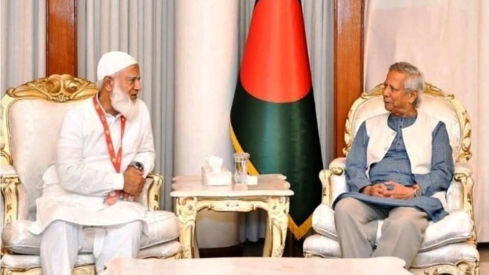 প্রধান উপদেষ্টার সঙ্গে জামায়াত আমিরের একান্ত বৈঠক, যে আলাপ হলো