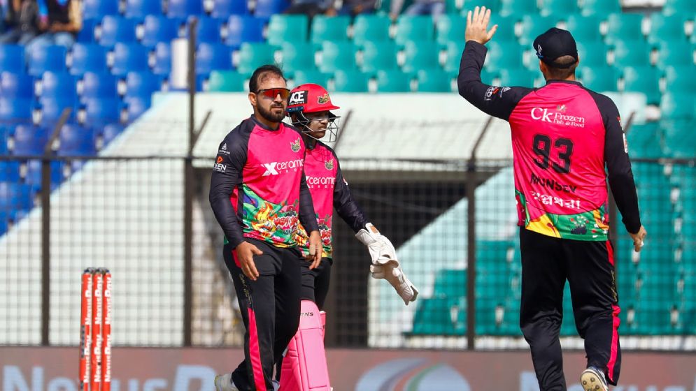 প্লে-অফের স্বপ্ন দেখছে সিলেট